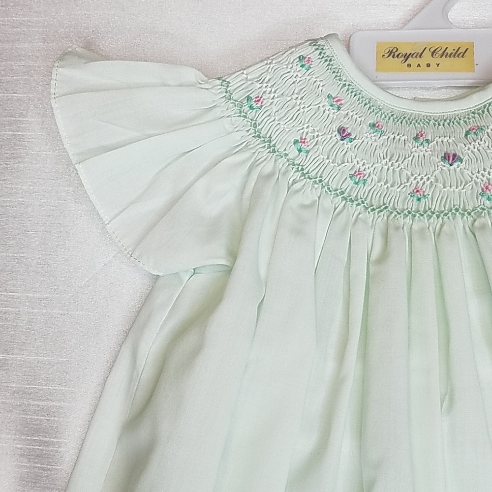 Royal child Mint green 6 months Smocked dress - Picture 7 of 7
